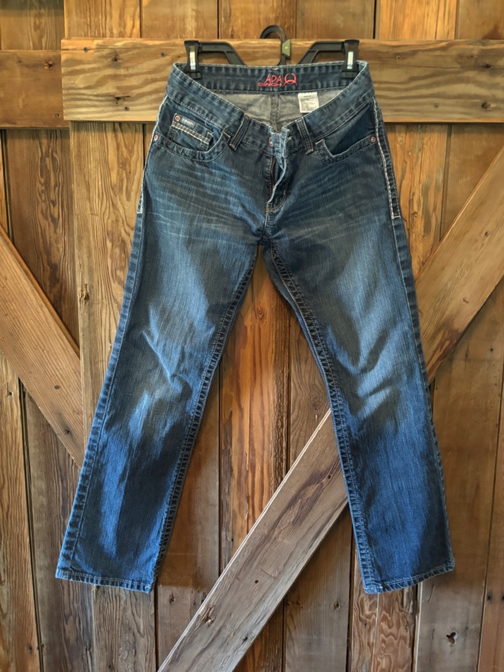 Ada Straight-Leg women’s Jeans in Washed Blue